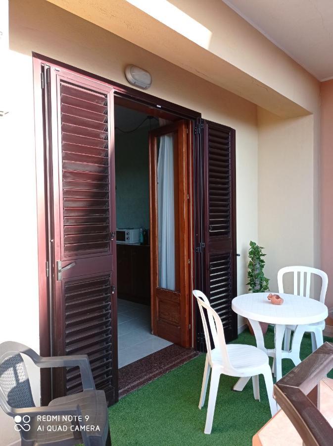 Short Less Apartment-Rooms Milazzo Exterior photo